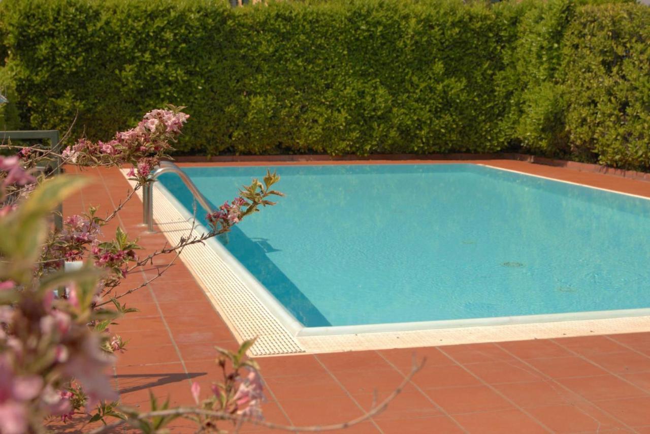 Casa Chiare - Immobiliare Azzurra Apartment Bardolino Exterior photo